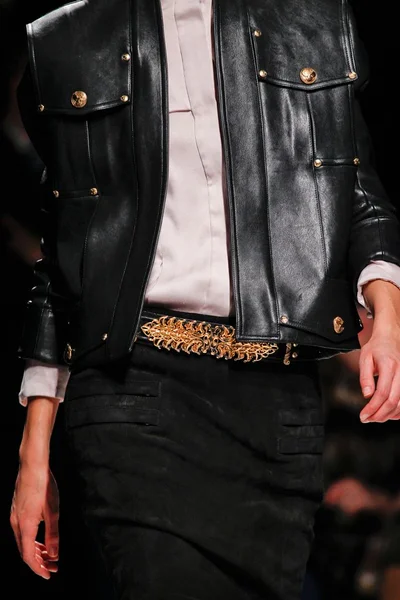 Look 53